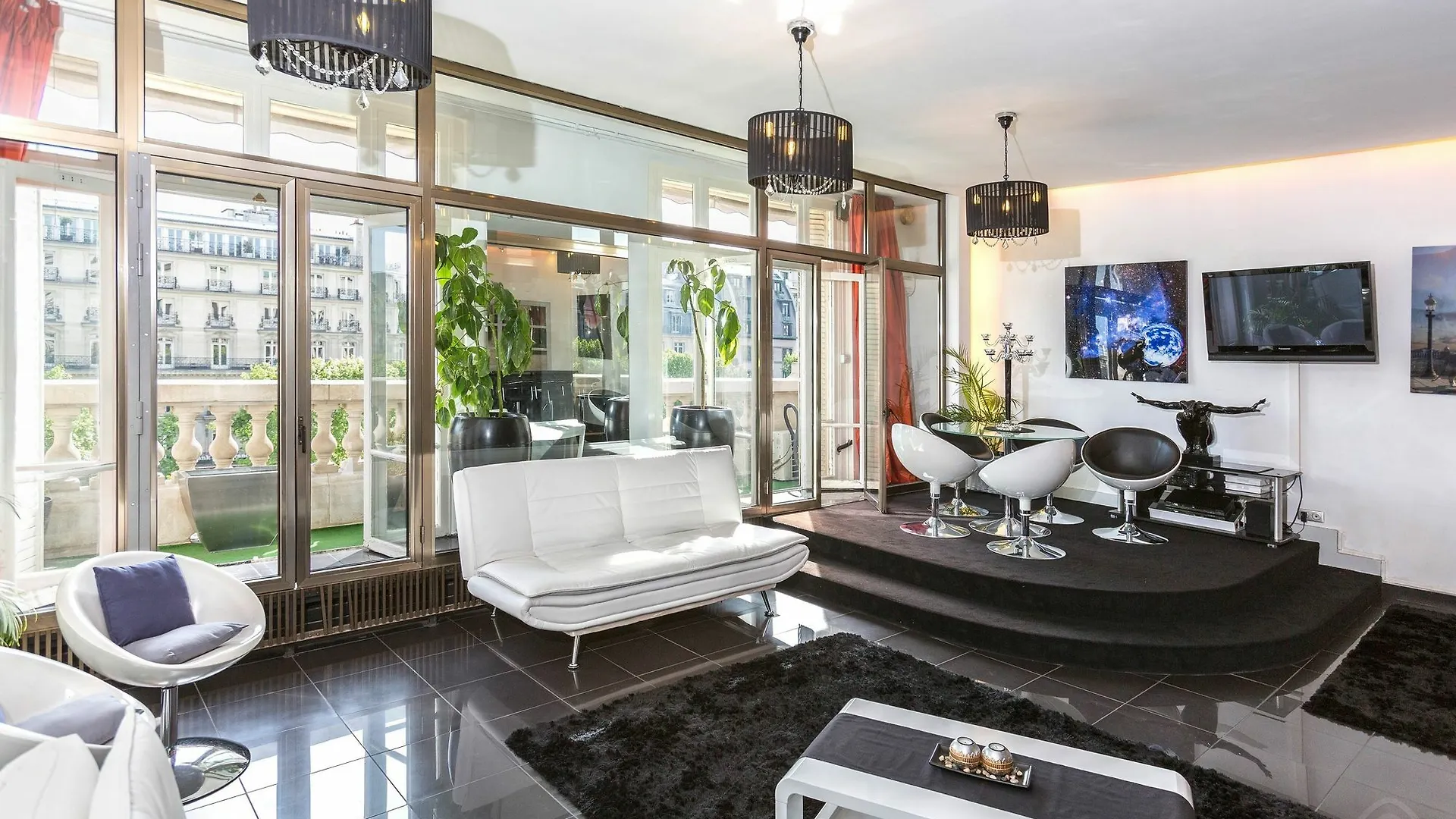 Private Avenue Des Champs Elysees Apartment *